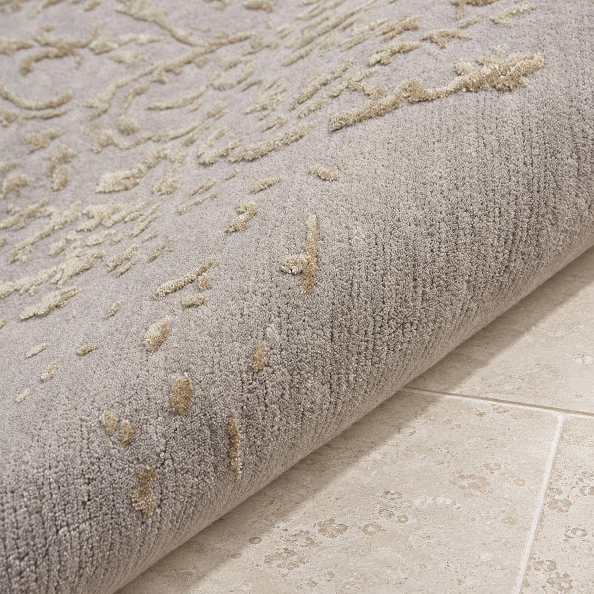 Vintage Floral Runner Rug, Gray-Beige with Gold-Toned Accents, 27" × 96"